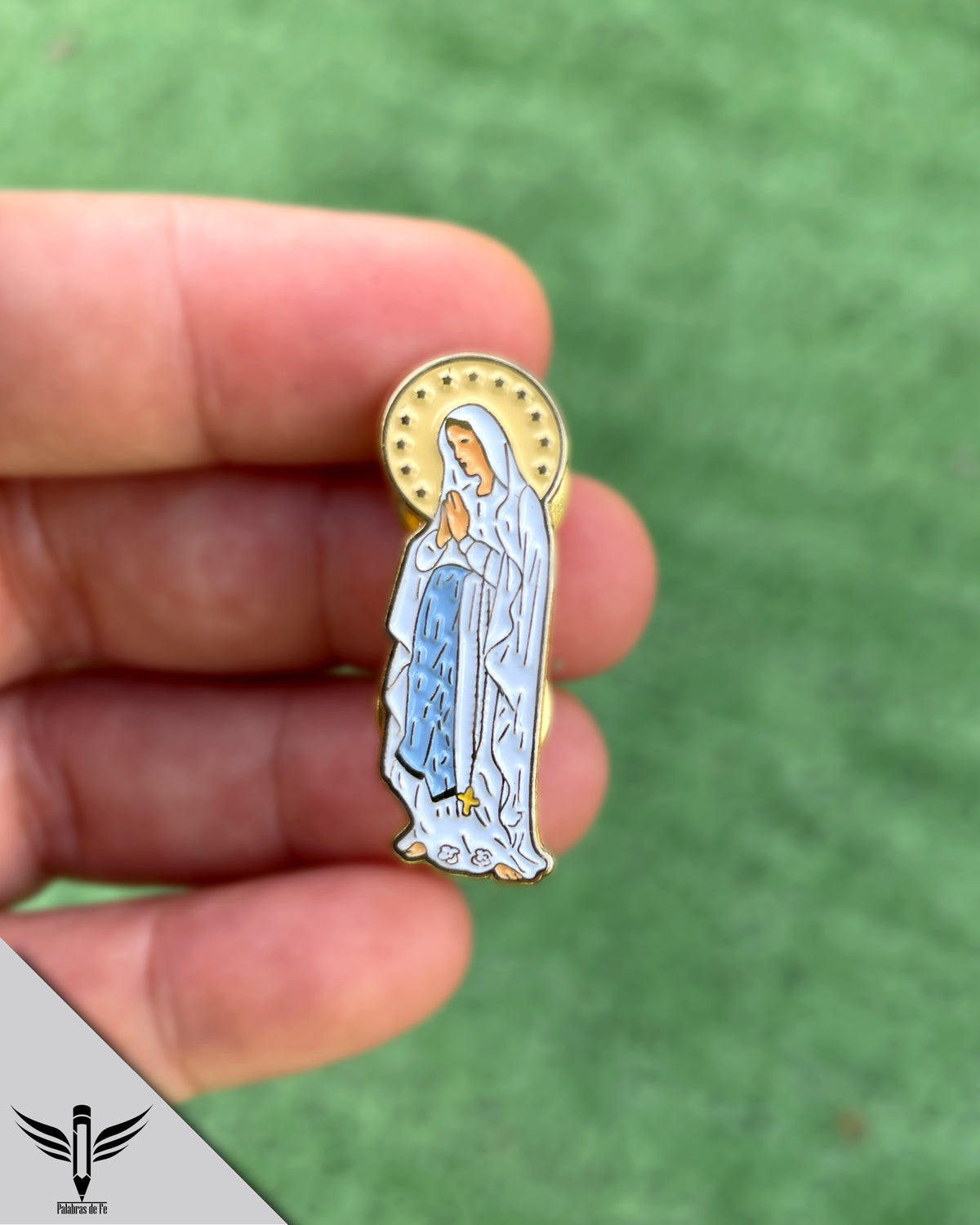 Our Lady of Lourdes Pinback button - Pin de Nuestra Señora de Lourdes